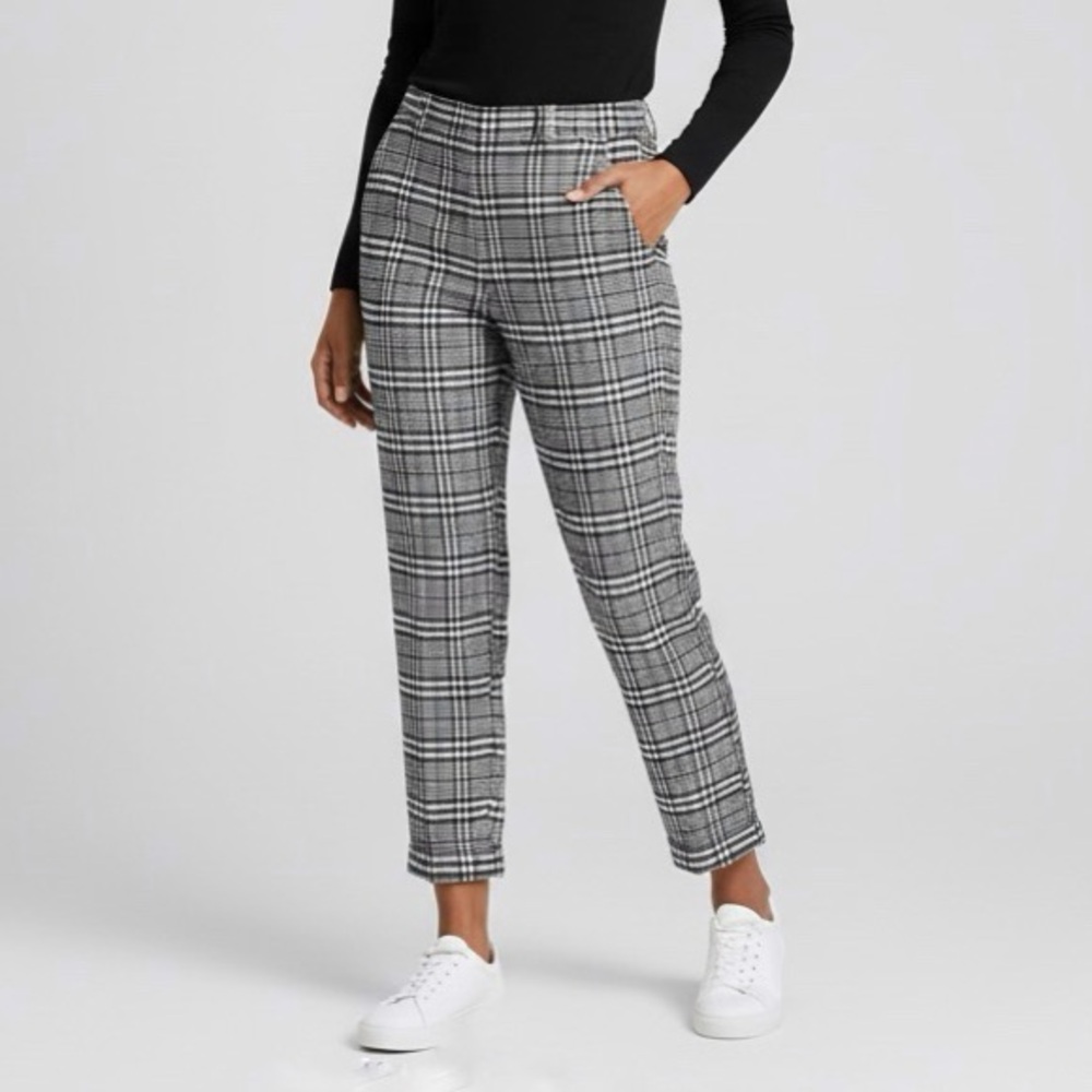 H&M Plaid Women's Pants in Black and White